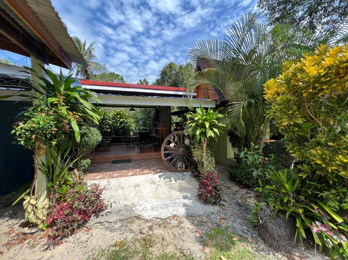 Garden Bungalow Resort Тай-Муанг Экстерьер фото
