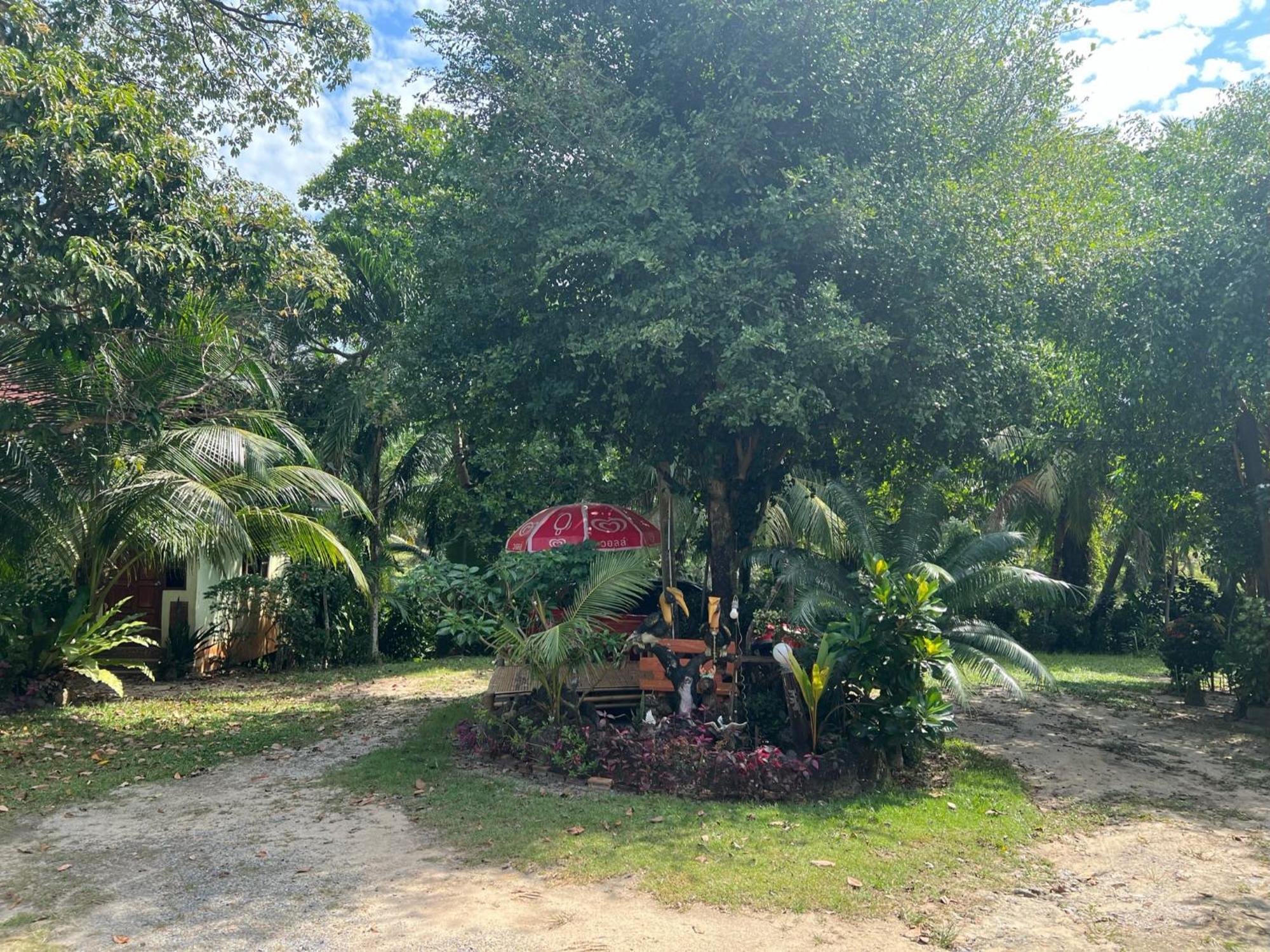 Garden Bungalow Resort Тай-Муанг Экстерьер фото